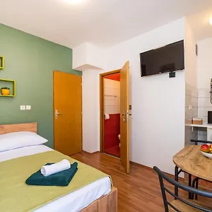  Appartamento And Croazia